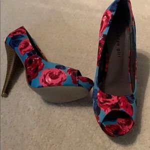 Madden girl floral shoes
